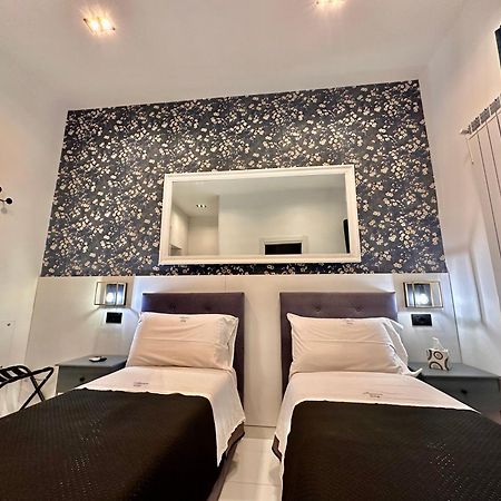 Elegance Rooms Spaccanapoli Екстер'єр фото